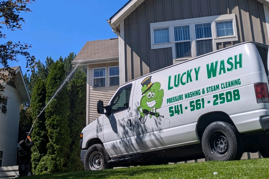 Mobile Pressure Washing